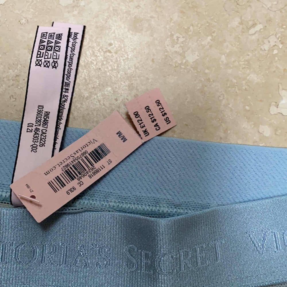 3 VS New Panty set. M - Picture 5 of 5